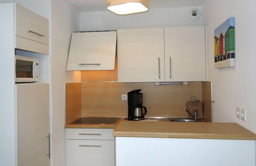 Benodet Apartment | Les Jardins d'Arvor by Interhome