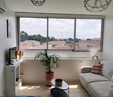 Balaruc-les-Bains Apartment | Les Lavandes, parfait pour le Thermalisme