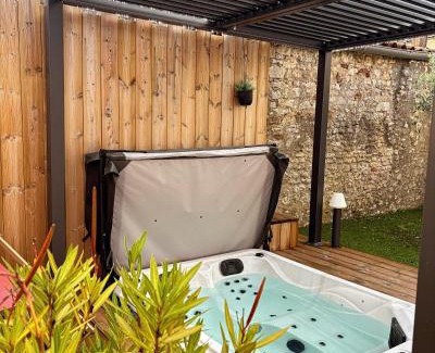 Chaillevette Hotel | LES LODGES DU QUEREUX
