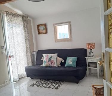 Ceyreste House | Les Loulous