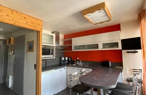 Les Menuires Apartment | Les Menuires Aux Pieds des Pistes et Commerces Pour 5 Personnes