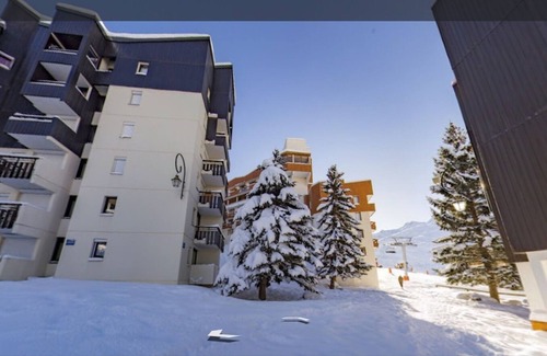 Les Menuires Apartment | Les Menuires Aux Pieds des Pistes et Commerces Pour 5 Personnes