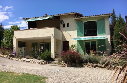 Villelongue-dels-Monts Apartment | Les Mimosas Apartments