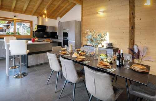 Seez Ski Chalet | Les moulins d'Angelina - luxury stay for 8 close to pistes - OVO Network
