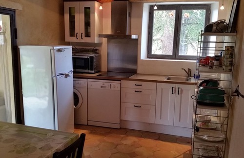 Gargas House | Les Mûriers: 55m2 gite for 2/4 people in a quiet location overlooking the Luberon and vineyards