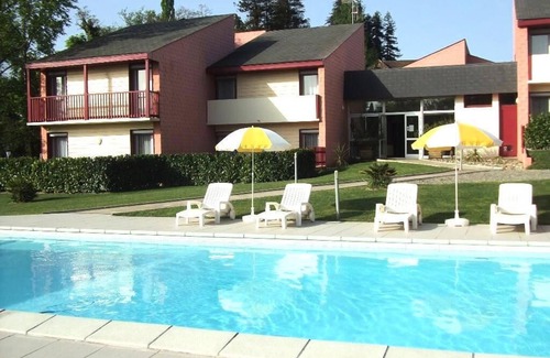 Salies-de-Bearn Apartment | Les Pavillons du Rooy * - 2 Rooms 1/2 People Floor