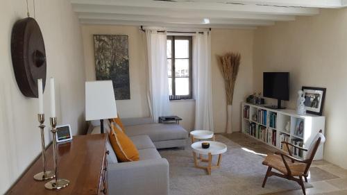 Figeac House | Les Peyronnies