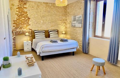 Montignac House | Les Pierres De Tiphaine