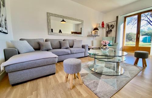 Montignac House | Les Pierres De Tiphaine