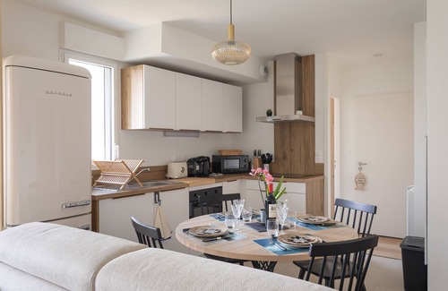 Sables-d'Or-les-Pins Apartment | Les pins 205 - Appt 400m de la plage