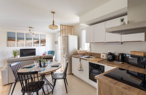 Sables-d'Or-les-Pins Apartment | Les pins 205 - Appt 400m de la plage