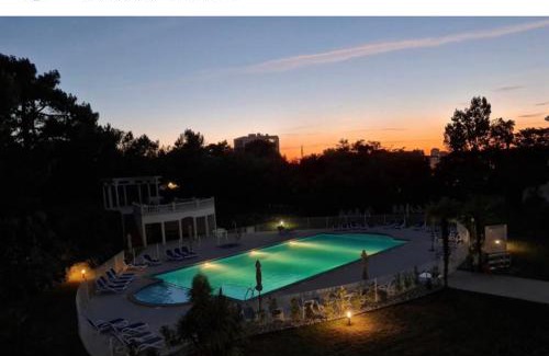 Les Sables d'Olonne Apartment | Les Pins - 3 pièces - Vue sur piscine - 600m mer - Les Sables d'Olonne