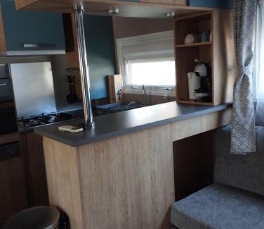 Serignan Other | les sables du midi mobil home bougainvilliers
