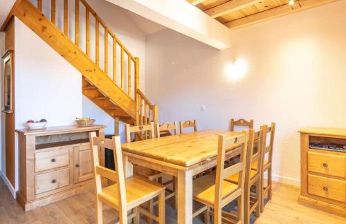 Saint-Sorlin-d'Arves Apartment | Les Tetras - 64 - Spacieux Appart 10 pers
