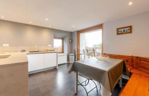 Saint-Paul-en-Chablais House | Les Vespres - Farm House Near Bernex and Thollon les Memises