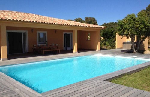 Sainte-Lucie-de-Porto-Vecchio Villa | les villas de Vallicone