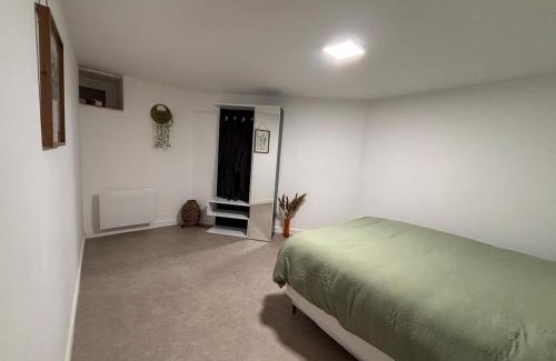 Brive-la-Gaillarde Apartment | Lesjolislogementsbrivistes exception