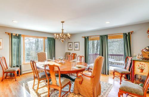 Hunter House | Less Than 1 Mi to Hunter Mtn Spacious Home with Hot Tub!