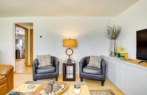 Green Bay House | Less Than 1 Mi to Lambeau Field Green Bay Home with Grill!