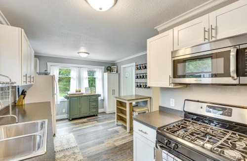 South Bend House | Less Than 1 Mi to Notre Dame Family-Friendly Home!