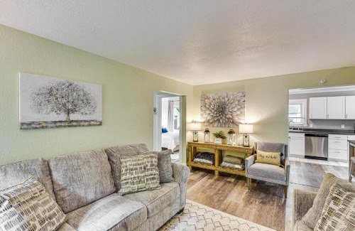 South Bend House | Less Than 1 Mi to Notre Dame Family-Friendly Home!