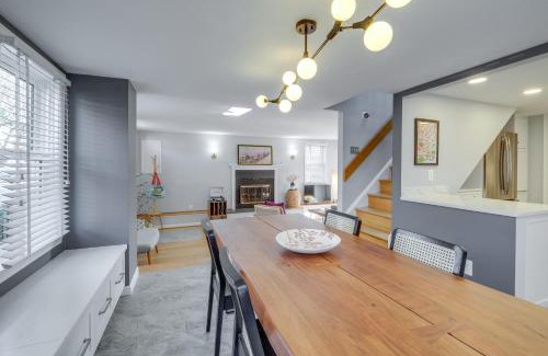 Old Town West House | Less Than 1 Mi to Waterfront Old Town Alexandria Home!