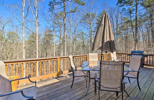 Hot Springs Village House | Less Than 1 Mi to Lake Hot Springs Village Escape with Deck