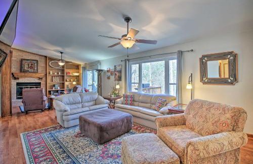 Hot Springs Village House | Less Than 1 Mi to Lake Hot Springs Village Escape with Deck