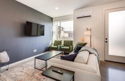 Knoxville House | Less Than 2 Mi to Dtwn Modern Townhome in Knoxville