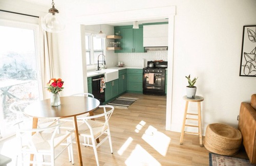 Edmond House | Less than a mile to downtown Edmond and close to UCO. Cozy mid-century house!