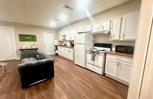 Bossier City House | Let's Dance!-3 Bedroom/2 Full Bath House in Bossier