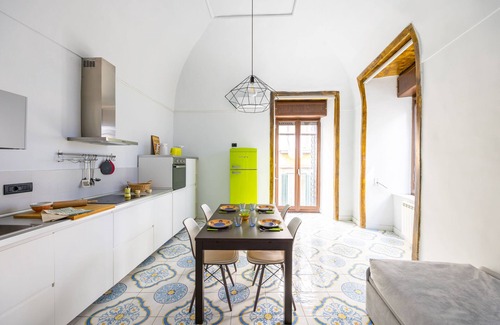 Quartieri Spagnoli Apartment | Leticia's Apartment by Wonderful Italy