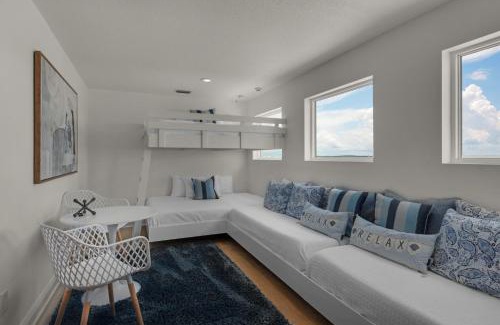 Villa Primera House | Lets Do Sunset by Gulf Coast Getaways