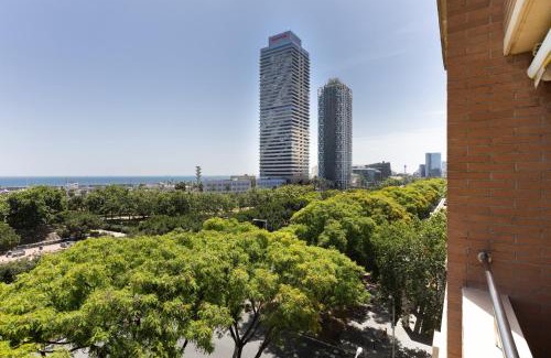 La Vila Olimpica del Poblenou Apartment | Lets Holidays Apartment Sea Views in Barcelona