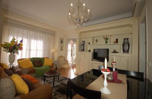 la Vila de Gracia Apartment | Lets Holidays Centric Apartment in Barcelona