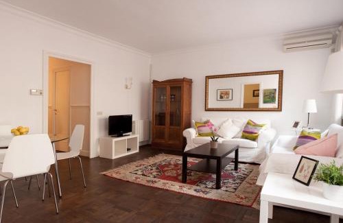 Les Corts Apartment | Letsgo Camp Nou Apartment