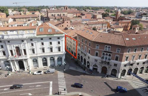 Ferrara Historic Centre Bed & Breakfast | Letto A Castello