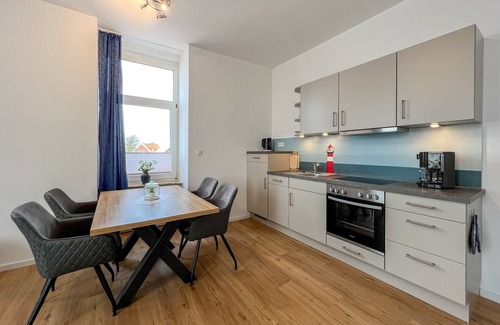 Borkum Apartment | Leuchtturmblick: Moderne Ferienwohnung für Zwei auf Borkum