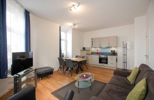 Borkum Apartment | Leuchtturmblick: Moderne Ferienwohnung für Zwei auf Borkum
