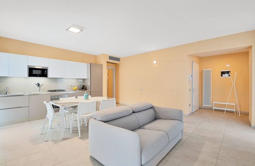 Viareggio Apartment | Levante, amazing modern house in Viareggio city