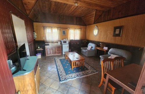 Katrine House | LeVar -Historic accessability accommodation with Ensuite and Mod Cons