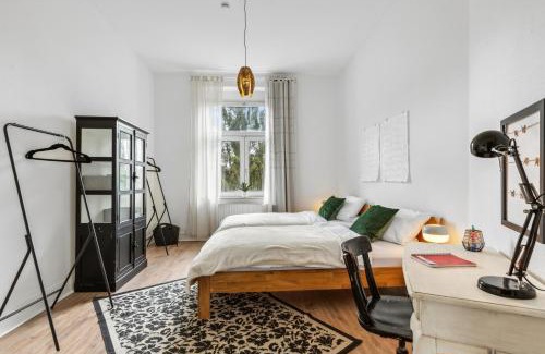 Leverkusen Apartment | LEVEL22 ! großzügiger Altbau, tolles Design mit Kamin - zentral in Bahnhofsnähe
