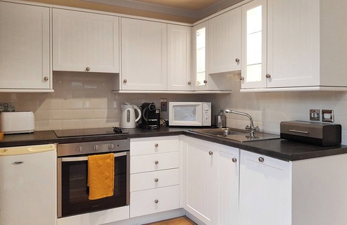 Arden Cottage | Leven Lodge 1 - UK46042