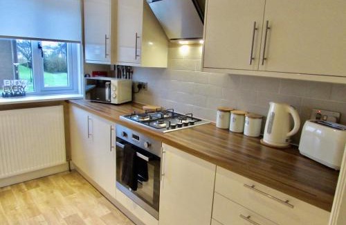 Balloch Apartment | Levenview Holiday Apartment Loch Lom