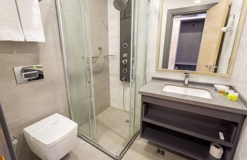 Nilufer Hotel | Levor Hotel
