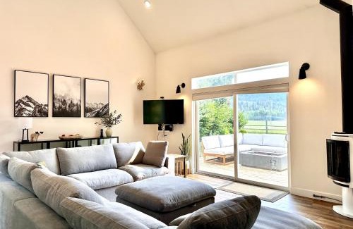 Leavenworth House | LeWeber Haus home