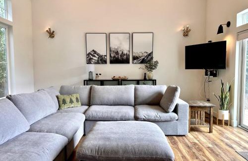 Leavenworth House | LeWeber Haus home