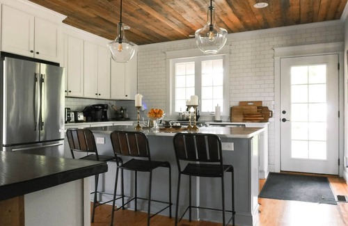 Afton House | Lewis Catherine House