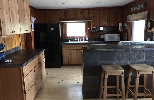 Lewiston House | LEWISTON YEAR ROUND HOME ON TEE LAKE WITH SANDY BEACH