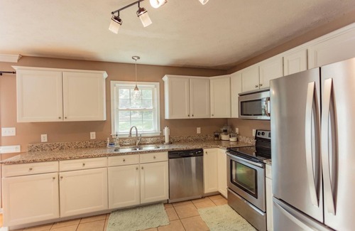 Lexington House | Lexington 4bd/3 bth near Blue Ridge and Golf